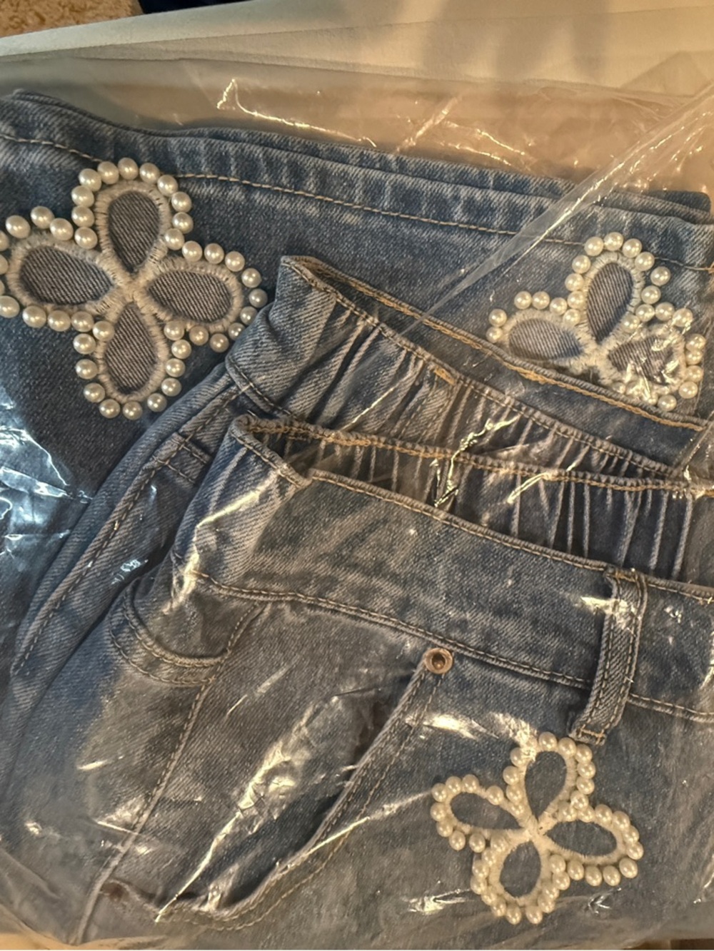 Oli & Hali Blue Denim Straight-Leg Jeans with Pearl Floral Appliqués - Picture 5 of 5